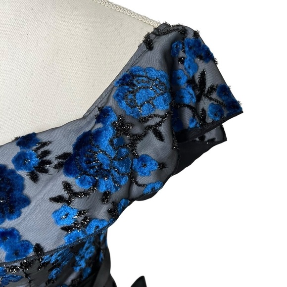 Self-Portrait Eyelet Wrap Mini Dress Velvet Devore Blue Size 0 - Picture 10 of 16